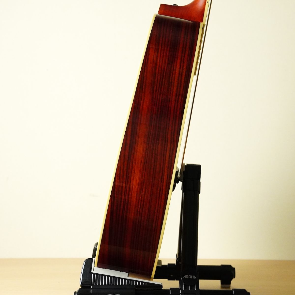 FS830 NT | 【クロサワ楽器店オンラインショップ】いい楽器とのいい