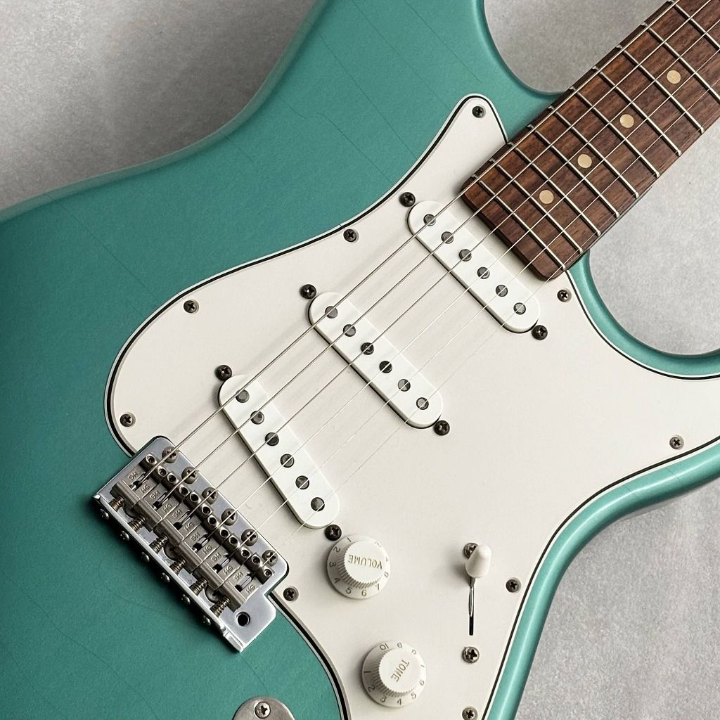 Contour Greenguard -Sherwood Green Metallic- Medium Aged (Played