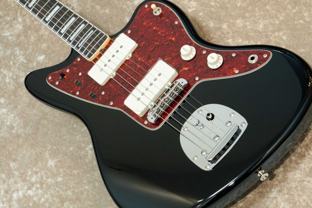プレシャスモーメンツ 　2体セット Fender Made in Japan 2024 Collection Hybrid II Jazz Bass PJ
