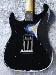 ギター Red House Seeker S / SSH Alder Aged General S/SSH Alder Flame Neck Medium Aged ~Black Over Lake