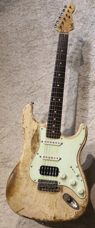 Saticoy 22F Ash Aged Vintage Cream