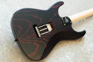 Seeker S 24F SSH w/Selected Flame Maple -Openpore Black / Red