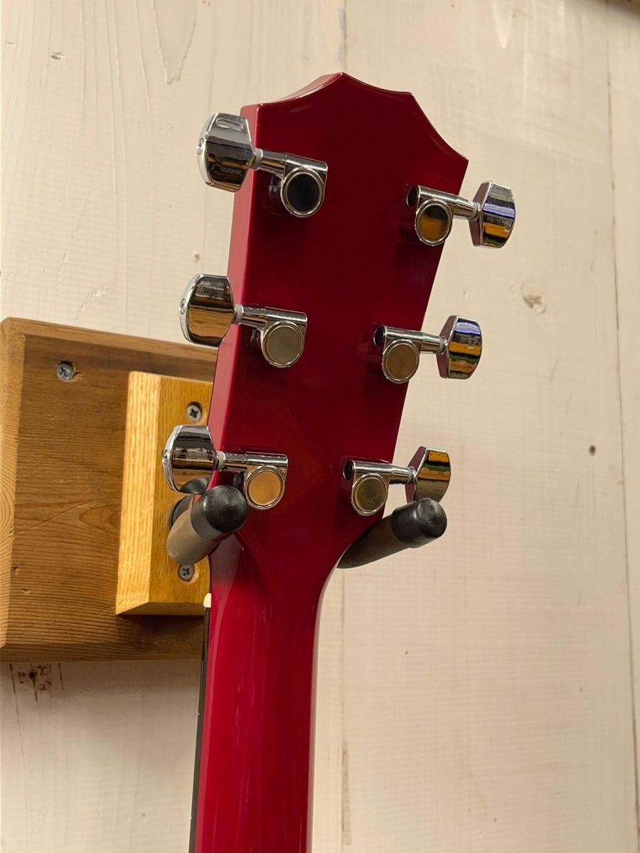 【美品】Taylor 214ce RED DLX ES2 2019年製　ケース付 Taylor 214ce Deluxe Acoustic-electric Guitar - Red | Sweetwater