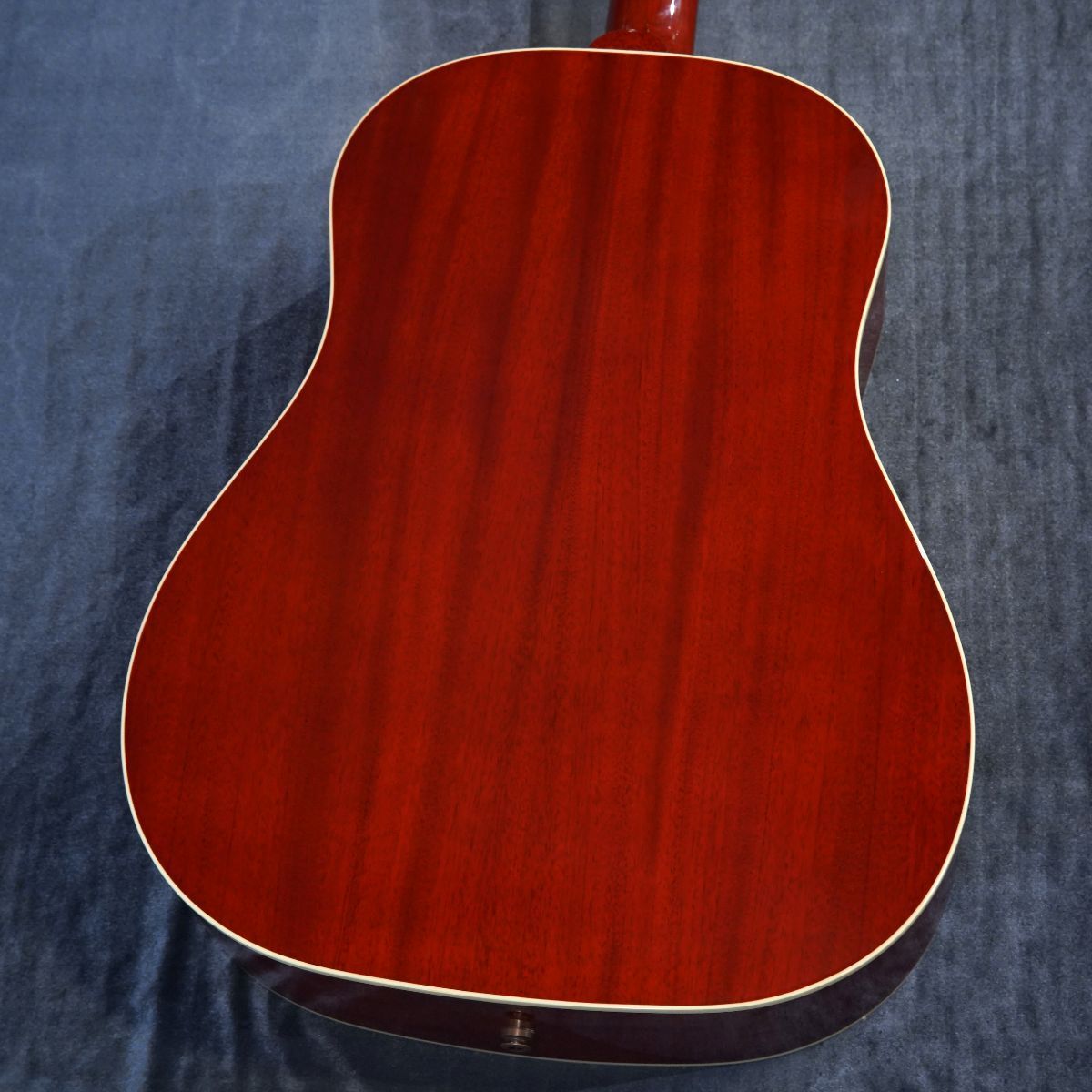 J45です J-45 Standard | Gibson Japan