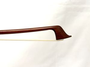 チェロ　弓　German bow チェロ 弓 German bow Lothar Seifert (ロター・ザイフェルト
