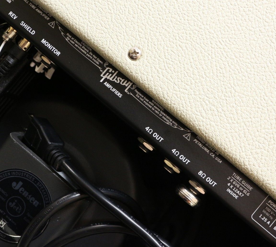 店頭展示品特価!!】Falcon 20 1x12 Combo 【60年代の名機復活】【新