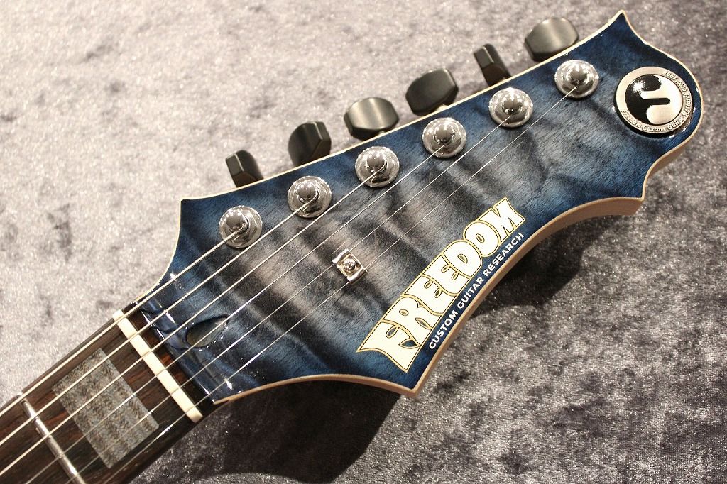 Custom Made HYDRA 24F Quilt Maple/Brazilian Rosewood FB/White