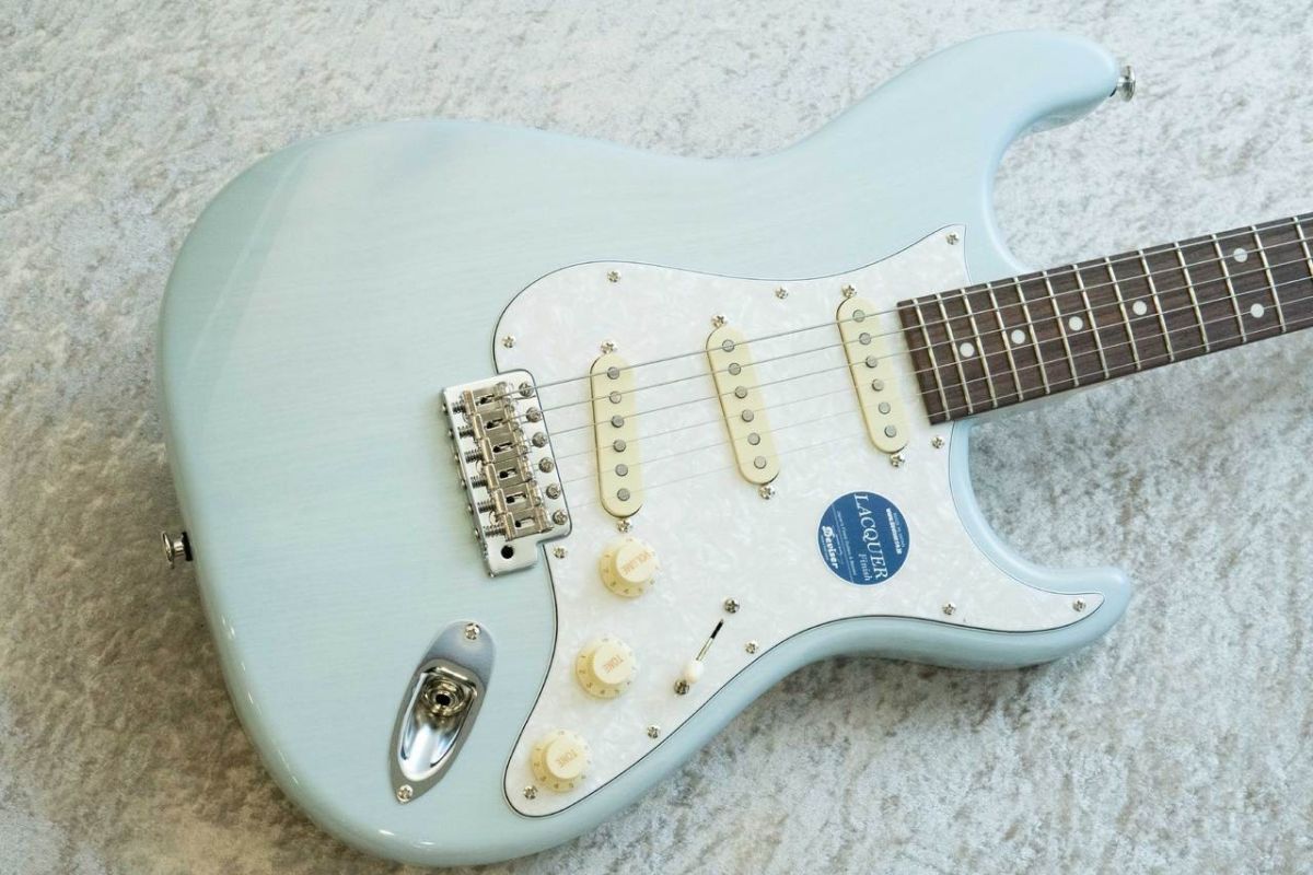 MC2-STD/R w/White Pearl Pickguard -Sonic Blue Blonde / SBBD