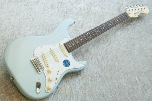 MC2-STD/R w/White Pearl Pickguard -Sonic Blue Blonde / SBBD