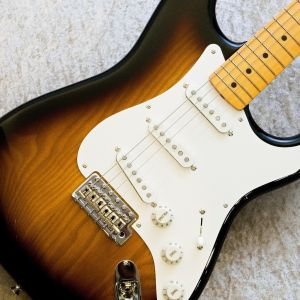 FSR Made in Japan Traditional II 50s Stratocaster -2 Tone