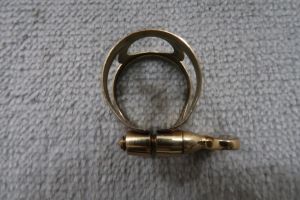 ソプラノサックスリガチャー | 【クロサワ楽器店オンライン
