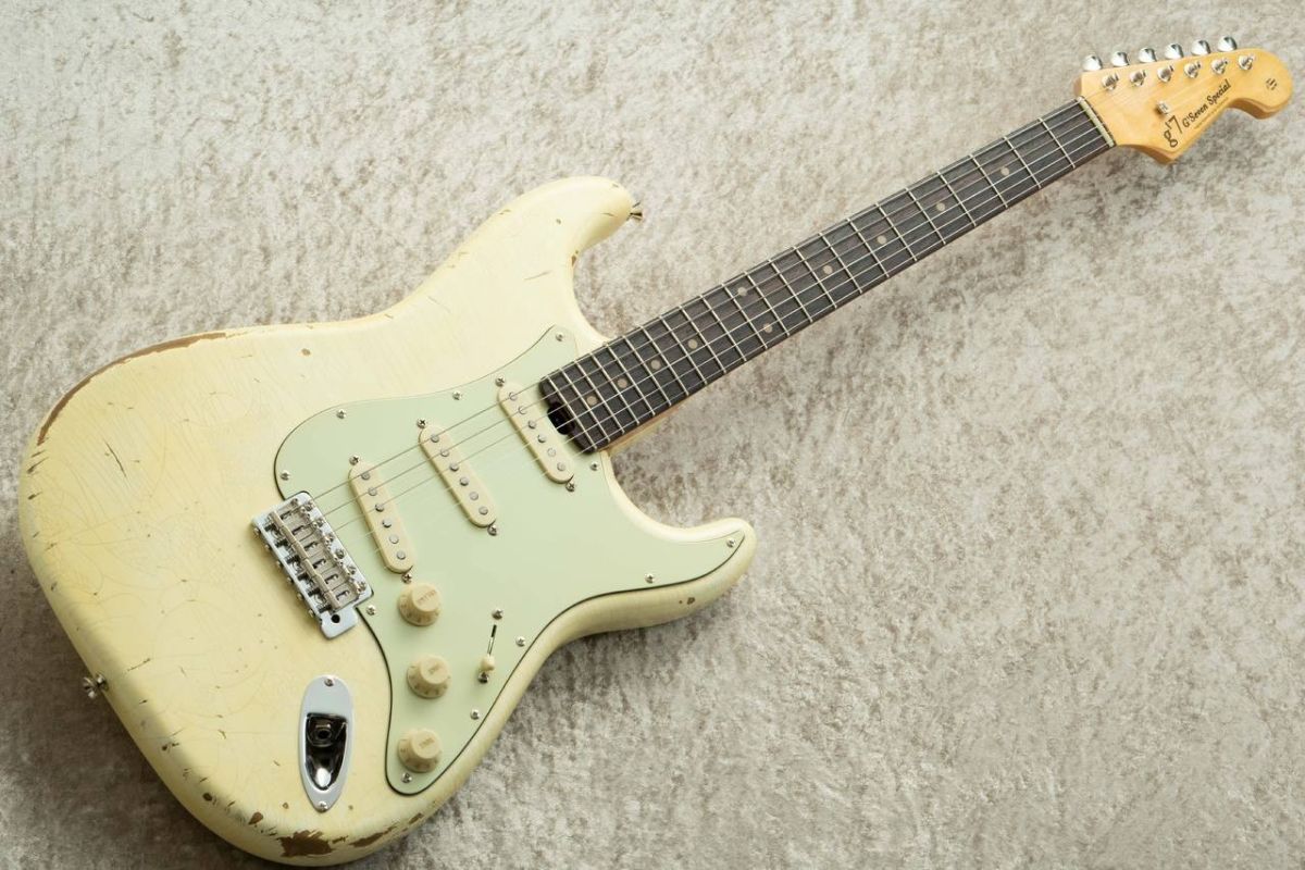 g7-ST/R Player S Custom Standard Aged -Olympic White