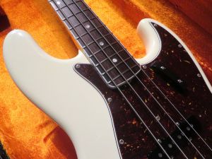 American Vintage II 1966 Jazz Bass -Olympic White- #V2330043