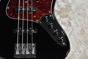 ベース Sadowsky MetroExpress MX21 VJ4 220077_1.jpg