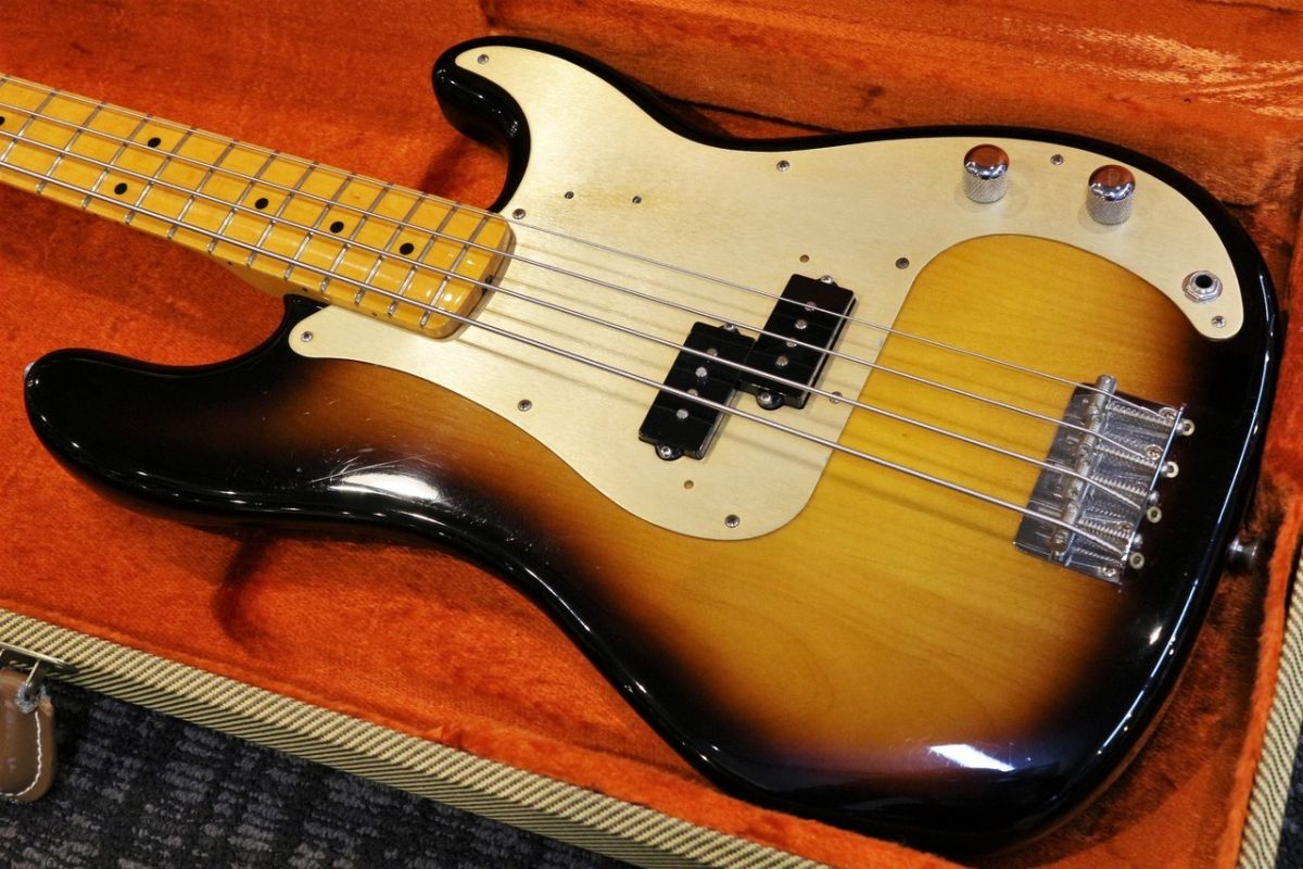 American Vintage '57 Precision Bass 2-Tone Sunburst