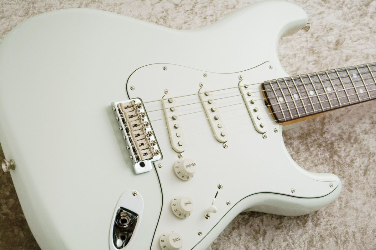 Fender Japan Traditional II 60s Telecaster with Rosewood FB