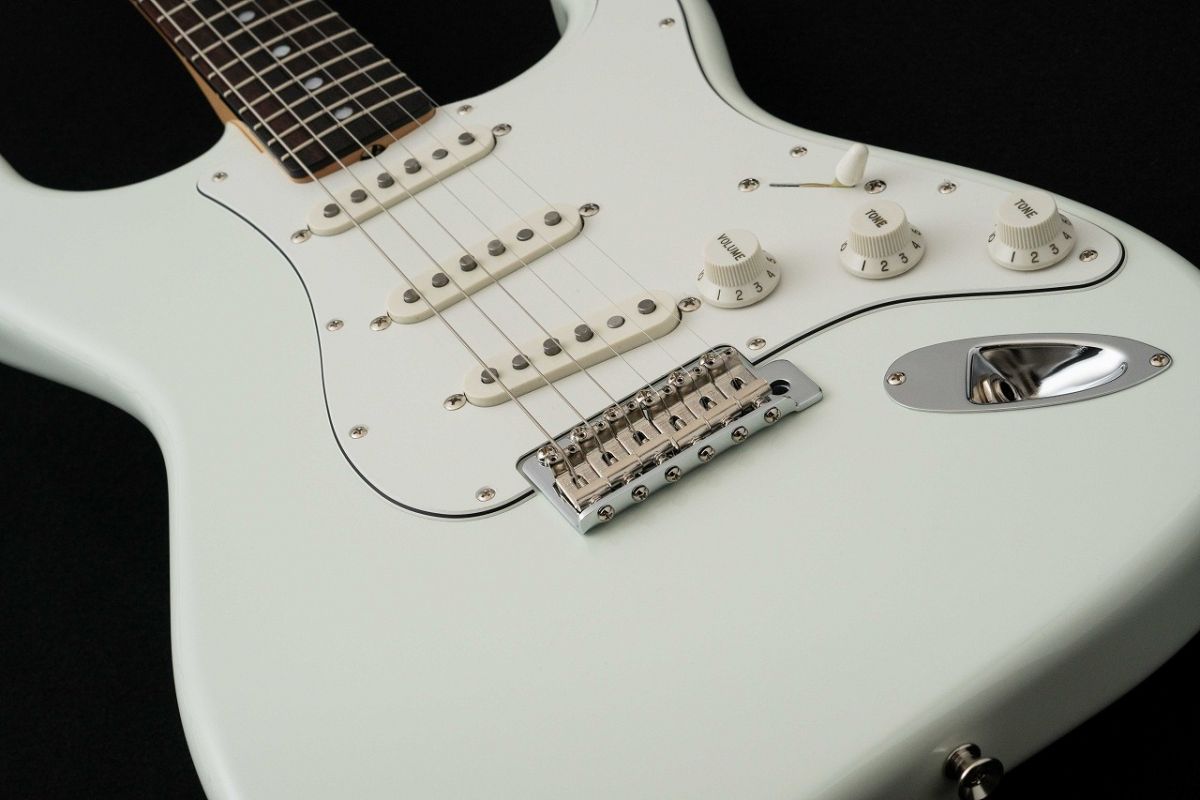 FSR Made in Japan Traditional II Late 60s Stratocaster Olympic