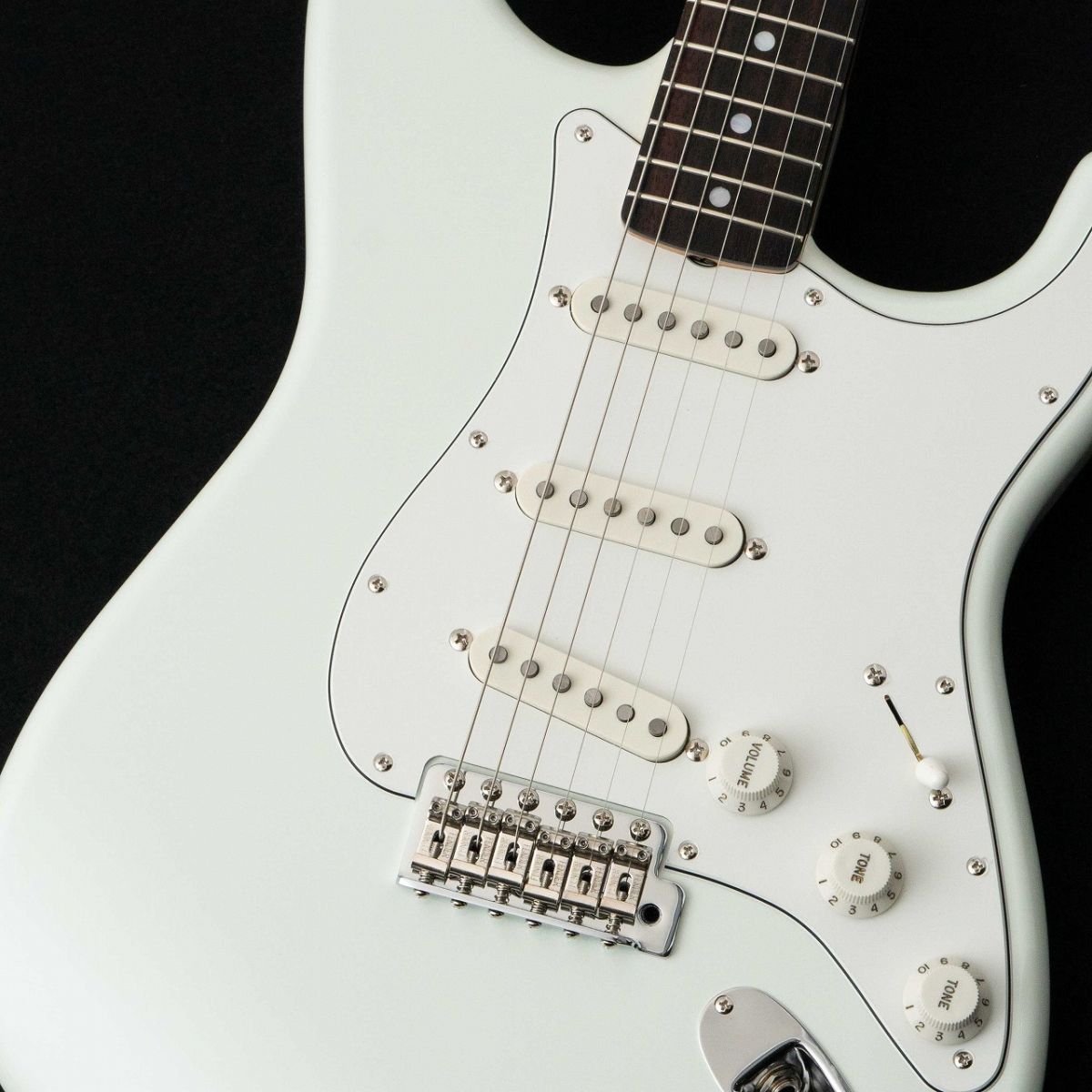 超美品 Fender Japan Traditional Ⅱ 60s ストラト Made in Japan Traditional II Late 60s Stratocaster -Sonic
