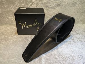 moody 2.5" LEATHER BACKED GUITAR STRAP -BLACK/BLACK 【ムーディーストラップ】【レザー】【最高級ハンドメイドストラップ】【横浜店在庫品】
