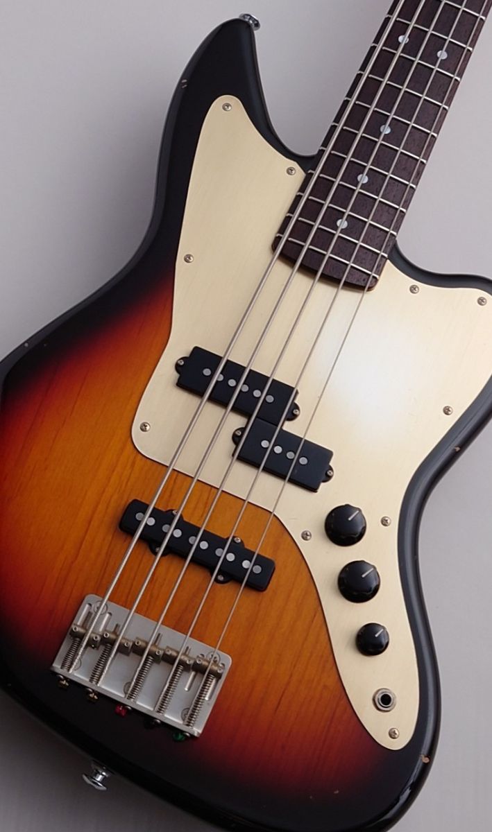 Black Smoker BETA-P5 TM Vintage White