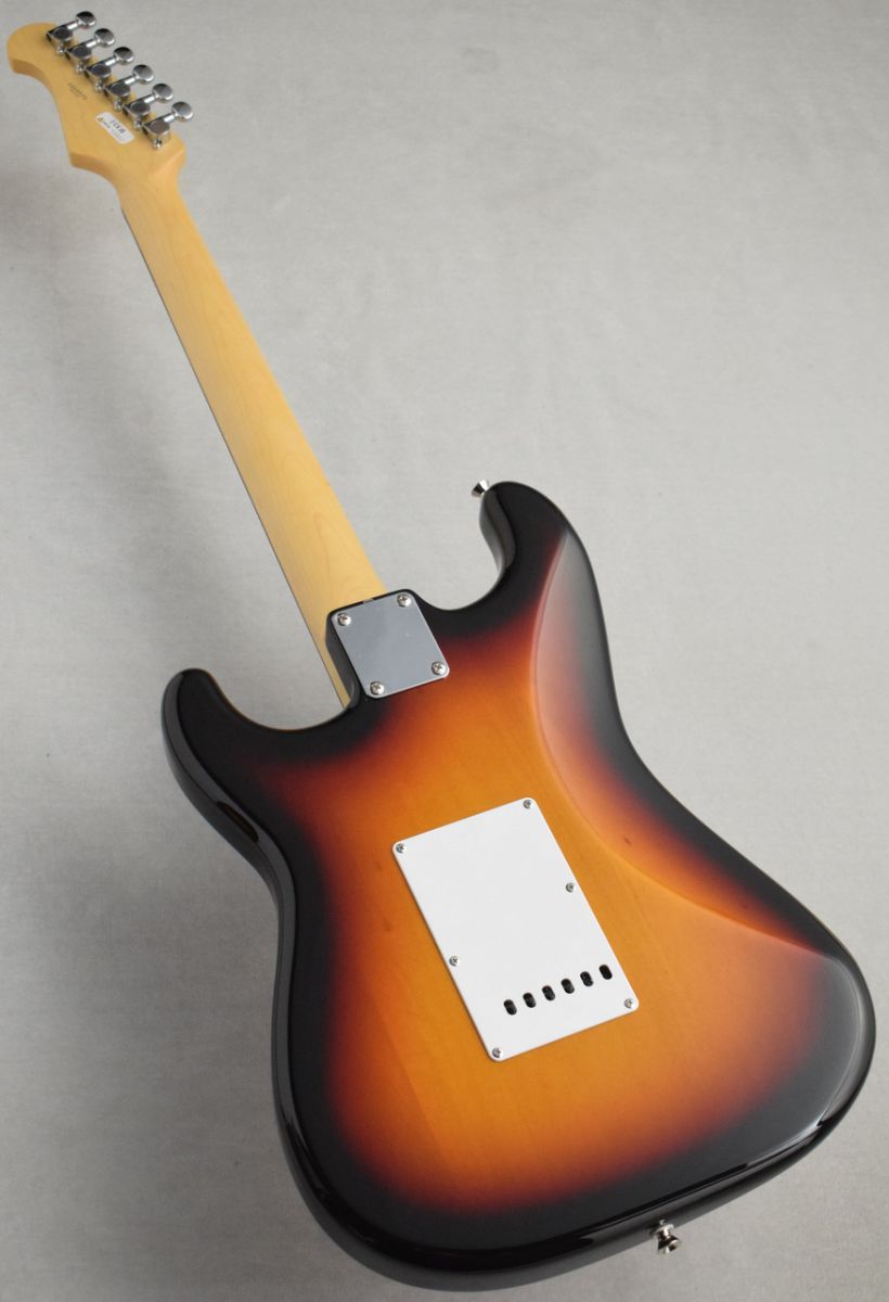 Basic Classic BCST100RBD 3-Tone Sunburst 3.35kg #C240575 Basic Classic BCST100RBD 3-Tone Sunburst 3.35kg #C240575