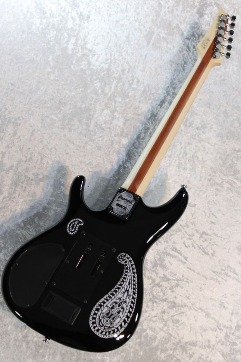 Joe Satrianiモデル ストラトエレキギター売ります