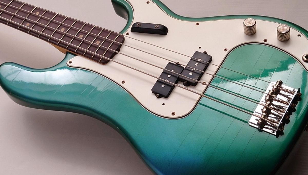 リンドナー コバルトベース OLD FRIEND 59 CONTOUR BASS -Aged Lake Placid Blue