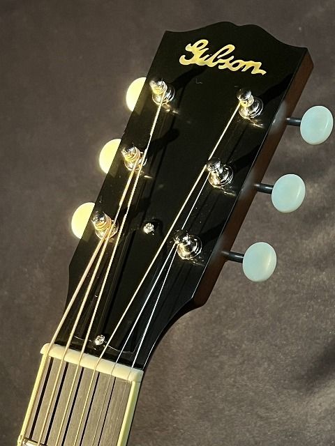 Custom Shop製 Historic Collection 1939 J-55 Vintage Sunburst