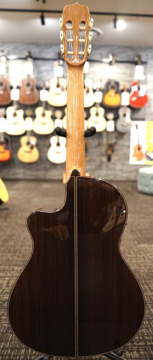 国産コンポーネントストラトタイプ Fender Made in Japan Hybrid II 2024 Collection Stratocaster