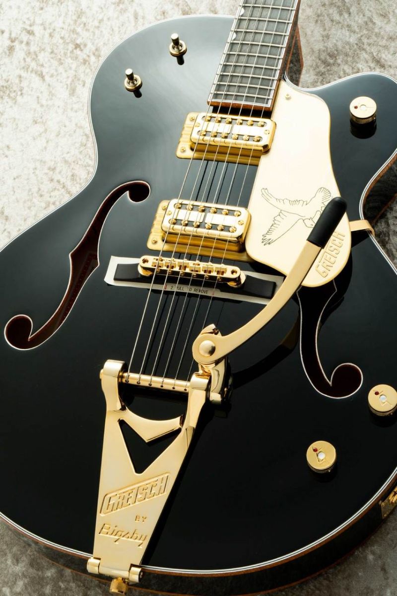 G6136TG Limited Edition Falcon Jr. with Bigsby -Black