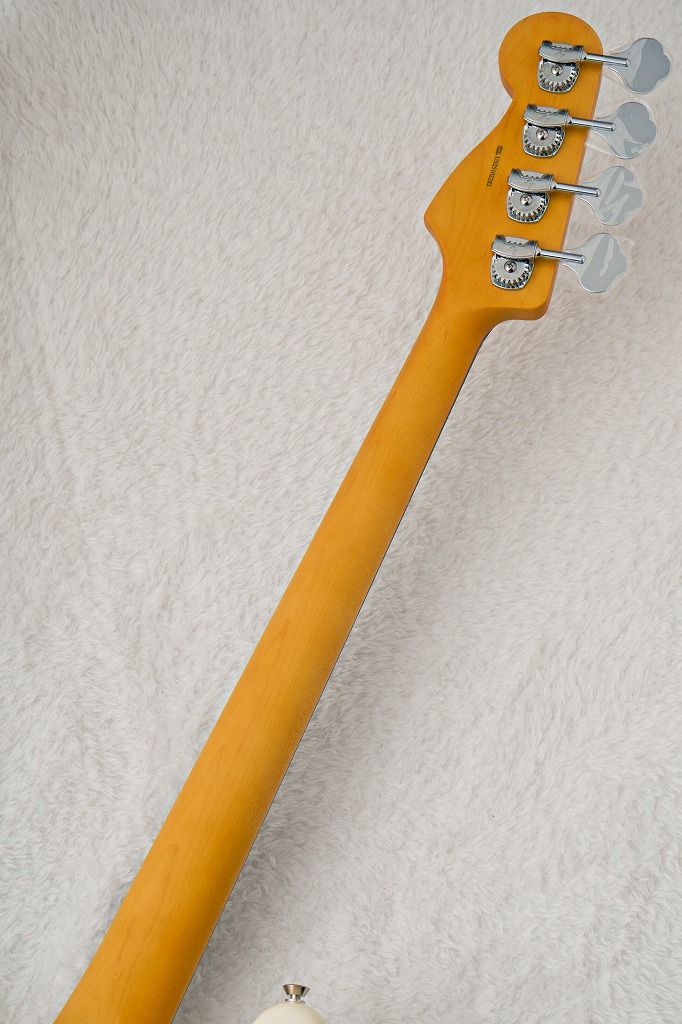 American Professional II Jazz Bass Olympic White | 【クロサワ楽器