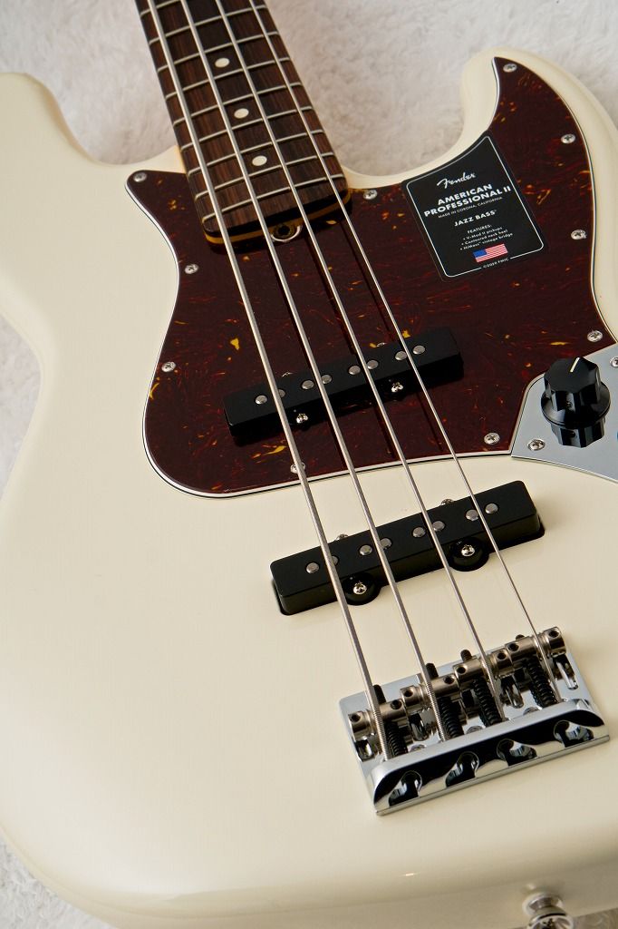 American Professional II Jazz Bass Olympic White | 【クロサワ楽器