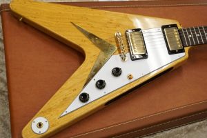 フライングV 80s Flying V | Gibson Japan