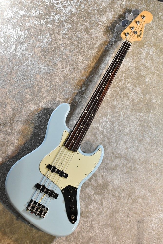 Made in Japan FSR Traditional 60s Jazz Bass -Daphne Blue