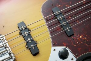和*利様 Fender Jazz Bass サンバースト 4弦 Fender Jazz Bass サンバースト 4弦 Fender Made in Japan
