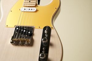 TTL-201 -White Blonde- | 【クロサワ楽器店オンラインショップ】いい