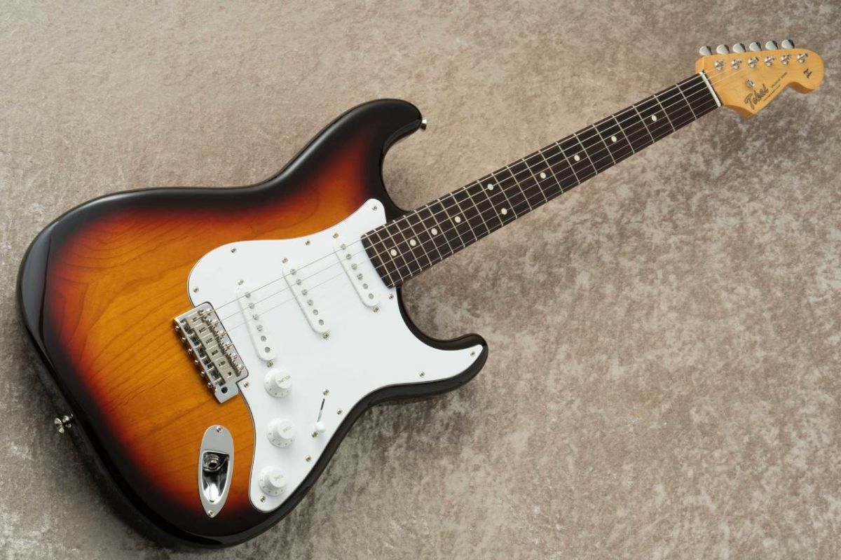 AST-101 -Yellow Sunburst / YSR- | 【クロサワ楽器店オンライン