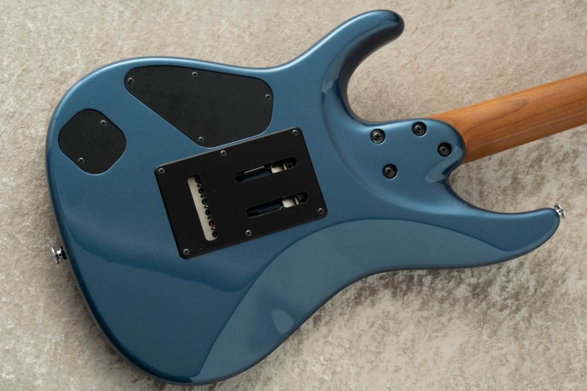 Prestige AZ2402 -Prussian Blue Metallic / PBM- | 【クロサワ楽器店