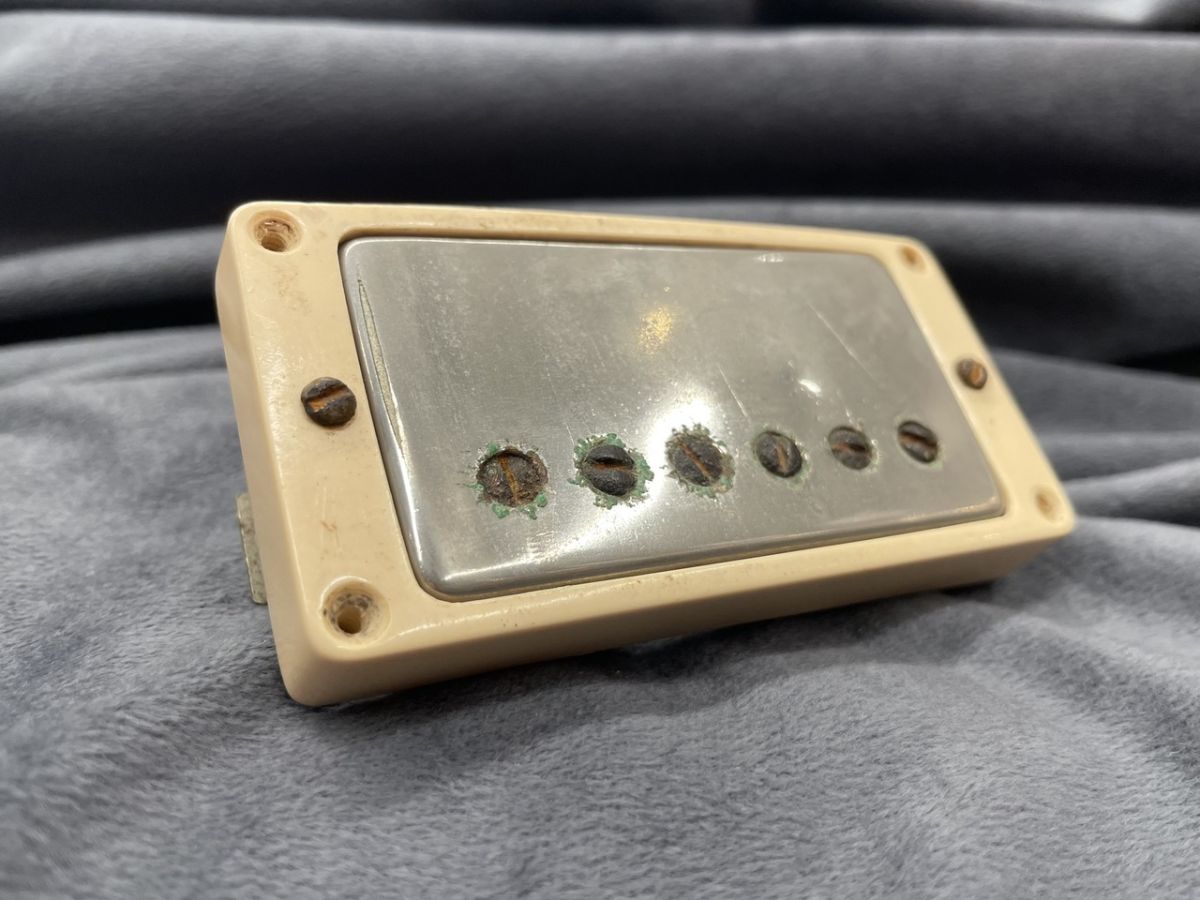 M-69 P.A.F Pickup Ring Cream -Treble | 【クロサワ楽器店オンライン