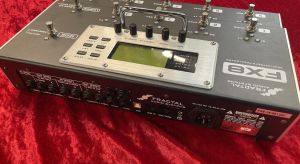 FX8 | 【クロサワ楽器店オンラインショップ】いい楽器とのいい出会いを