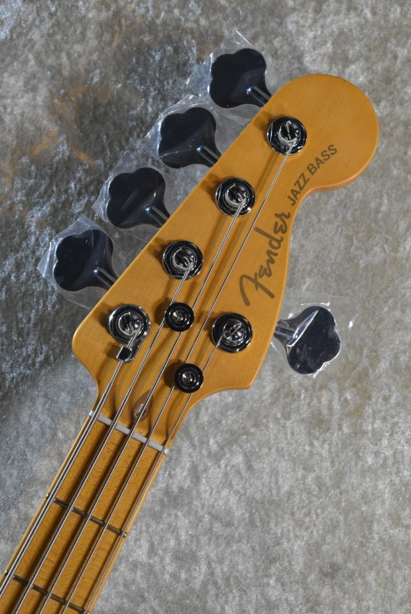 American Ultra II Jazz Bass V -Maple Fingerboard, Avalanche