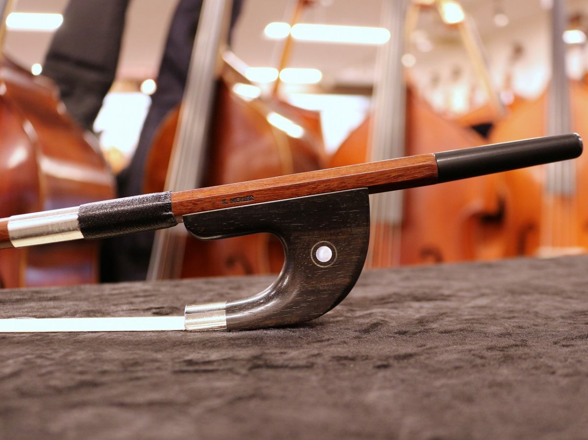 コントラバス弓 　MULLER製　6番　German Karl Muller No.16 (German) | 【クロサワ楽器店オンライン