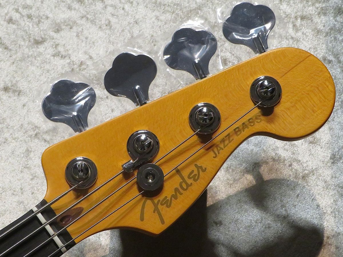 American Ultra II Jazz Bass -Ultraburst- #US24006277 | 【クロサワ