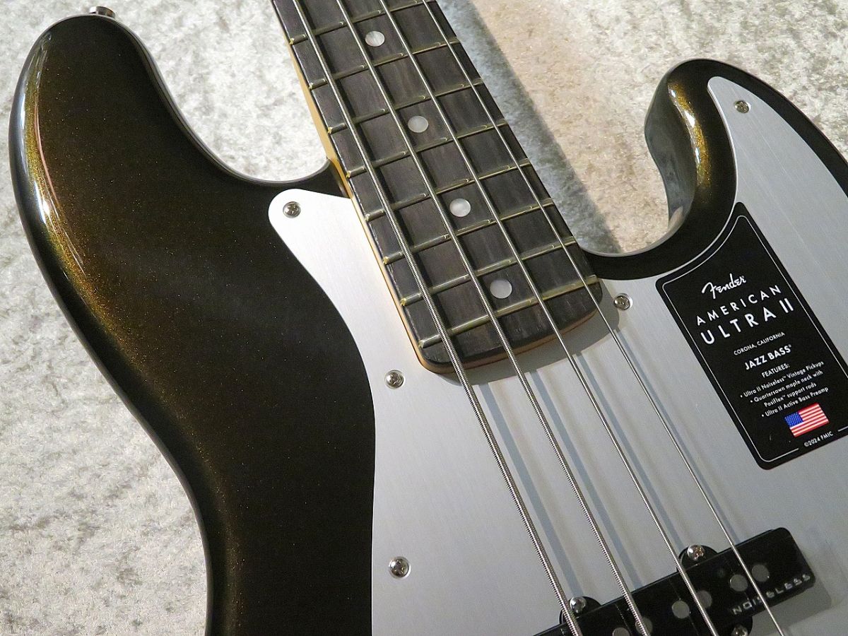 American Ultra II Jazz Bass -Texas Tea- #US24002566