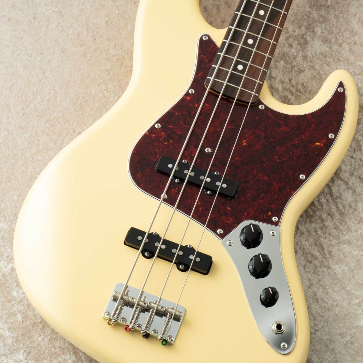 Provision PB / プロビジョン プレベ 楽天市場】Provision VPB-Proseries -Vintage White/半艶- 新品