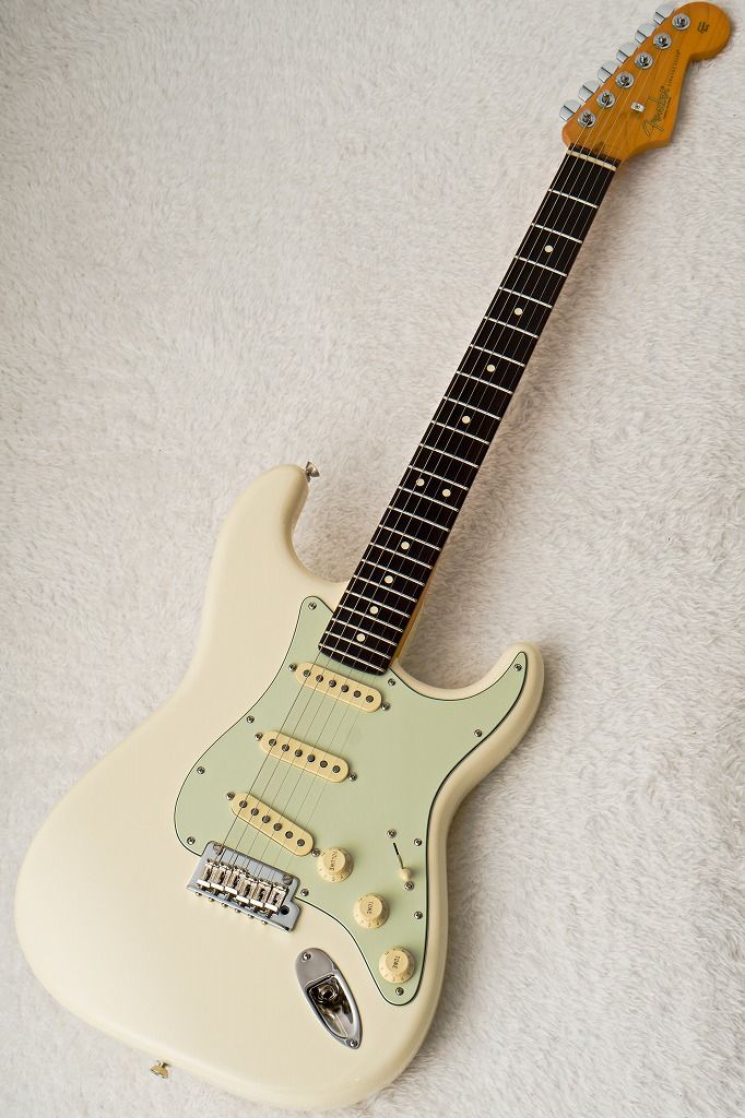 AMERICAN PROFESSIONAL II STRATOCASTER Mod. Olympic White / OWT