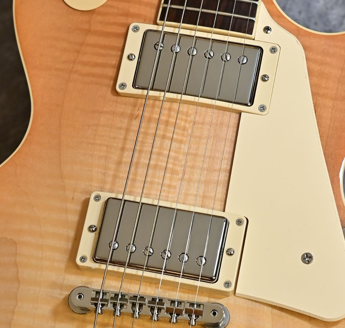 Les Paul Standard '60s Figured Top Unburst #205840338 | 【クロサワ