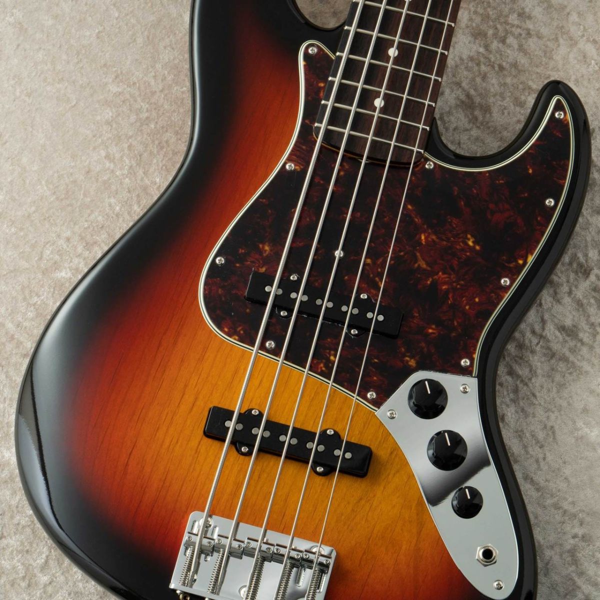 JBV-R2V -3 Tone Sunburst- #9957 | 【クロサワ楽器店オンライン
