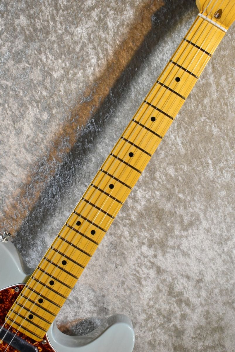 fender USA 製テレキャスター American Vintage II 1972 Telecaster® Thinline – Fender