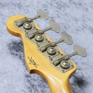 古そうなプレシジョンベース Fender 1957/58[Precision Bass[“Two Tone Burst[with Anodized